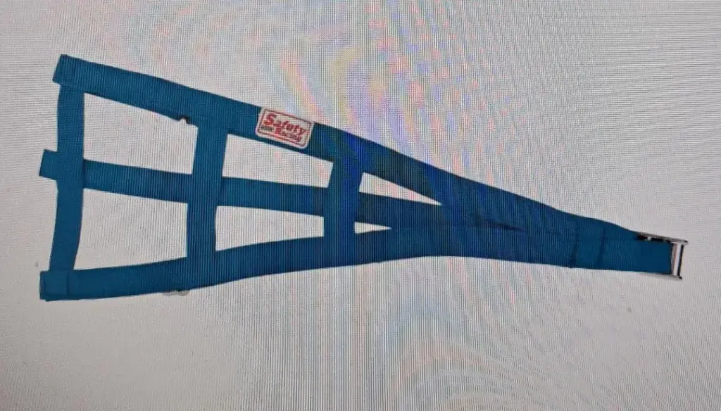 **Blue Sprint Car Window Net